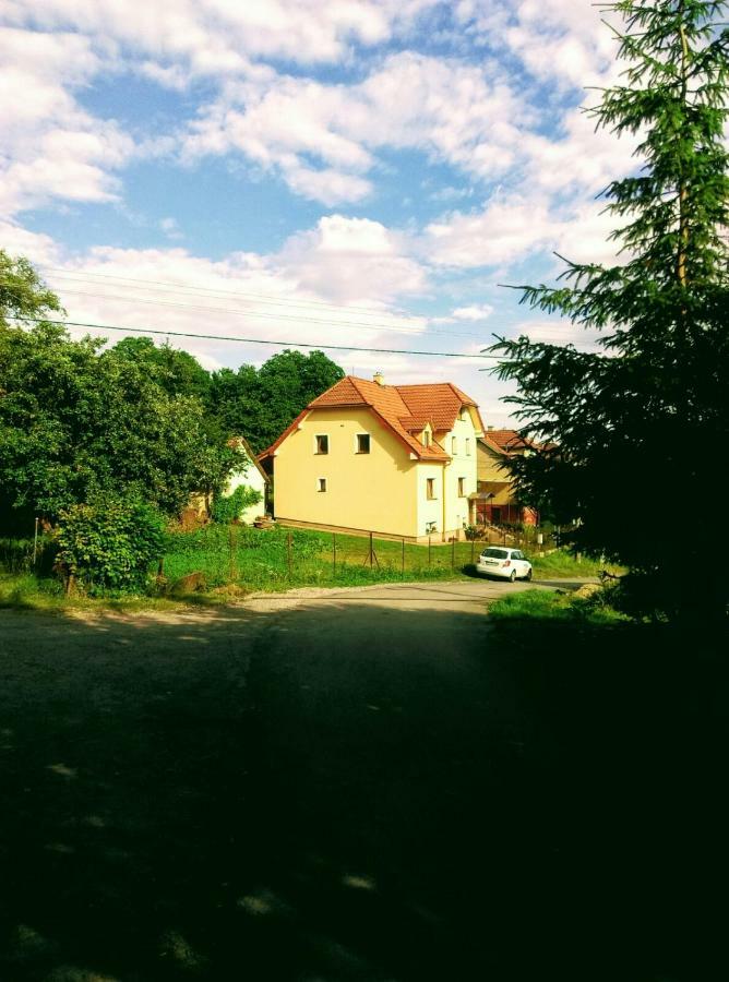 Apartman Pod Kalvariou - Rodinny Dom Banská Štiavnica Eksteriør bilde